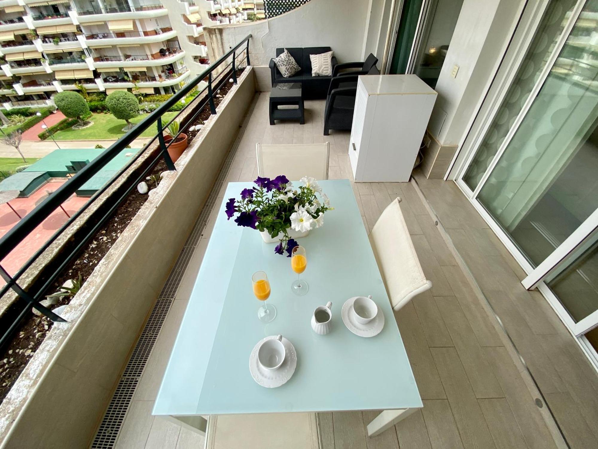 Apartamento Con Vistas Y Terraza En Guadalmina Mad Marbella Exterior foto
